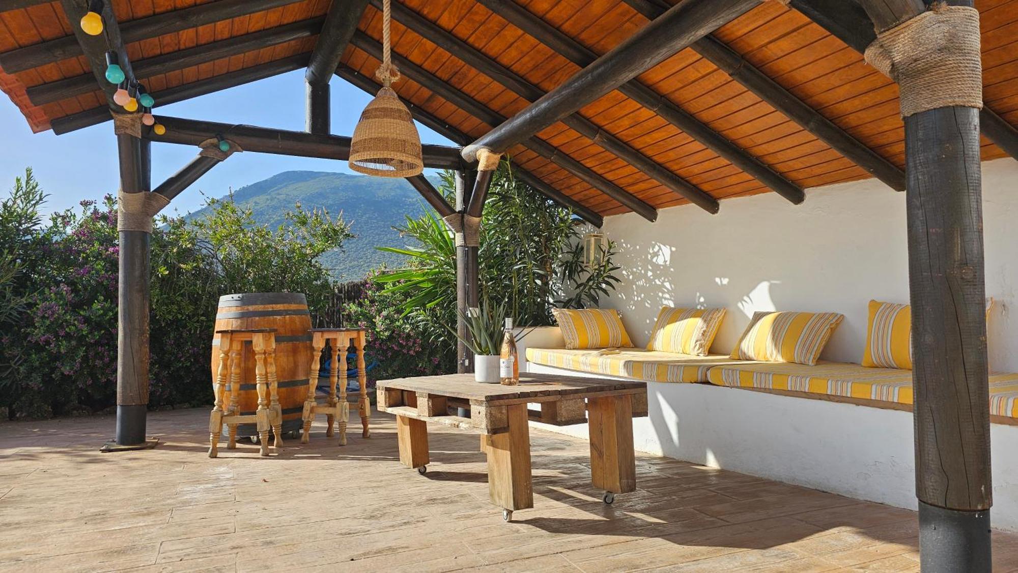Lolo Villa Loja